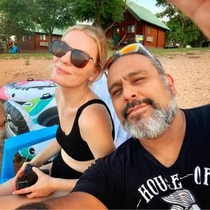 Meet your Posher, Alexis